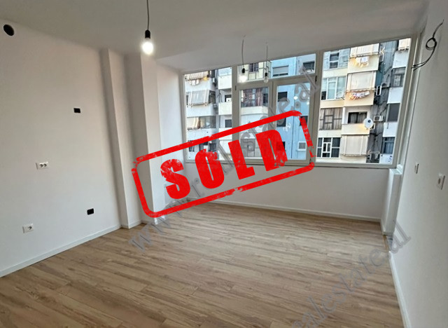 Apartament 1+1 per shitje ne rrugen Shefqet Musaraj ne Tirane.
Pozicionohet ne katin e 7 te nje pal